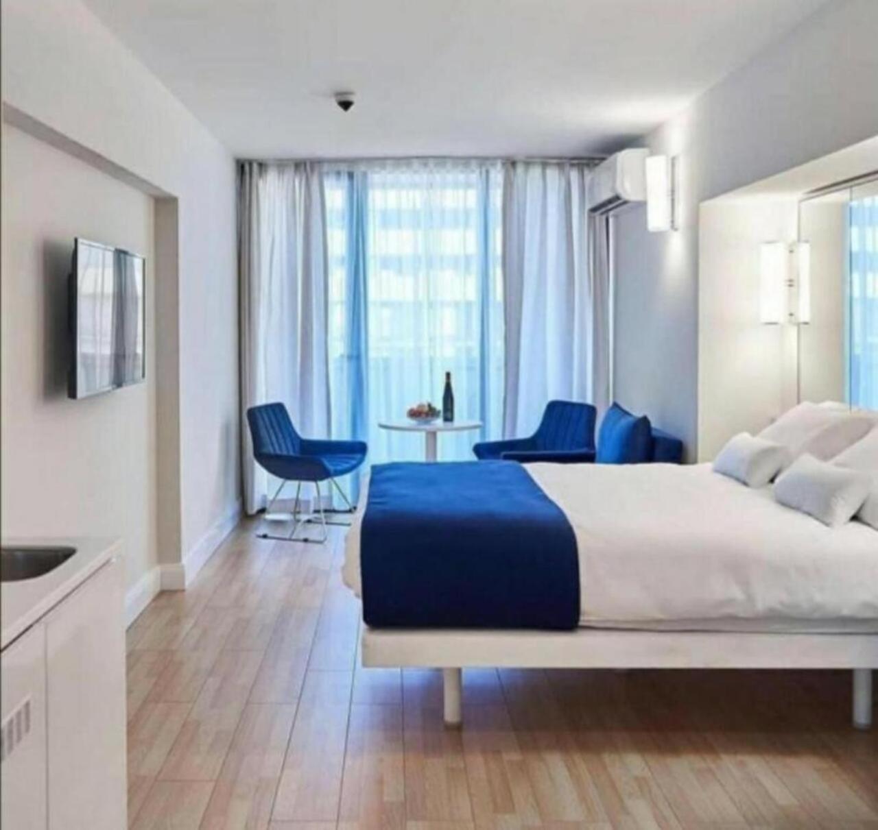 Holiday In Orbi Lejlighed Batumi Eksteriør billede